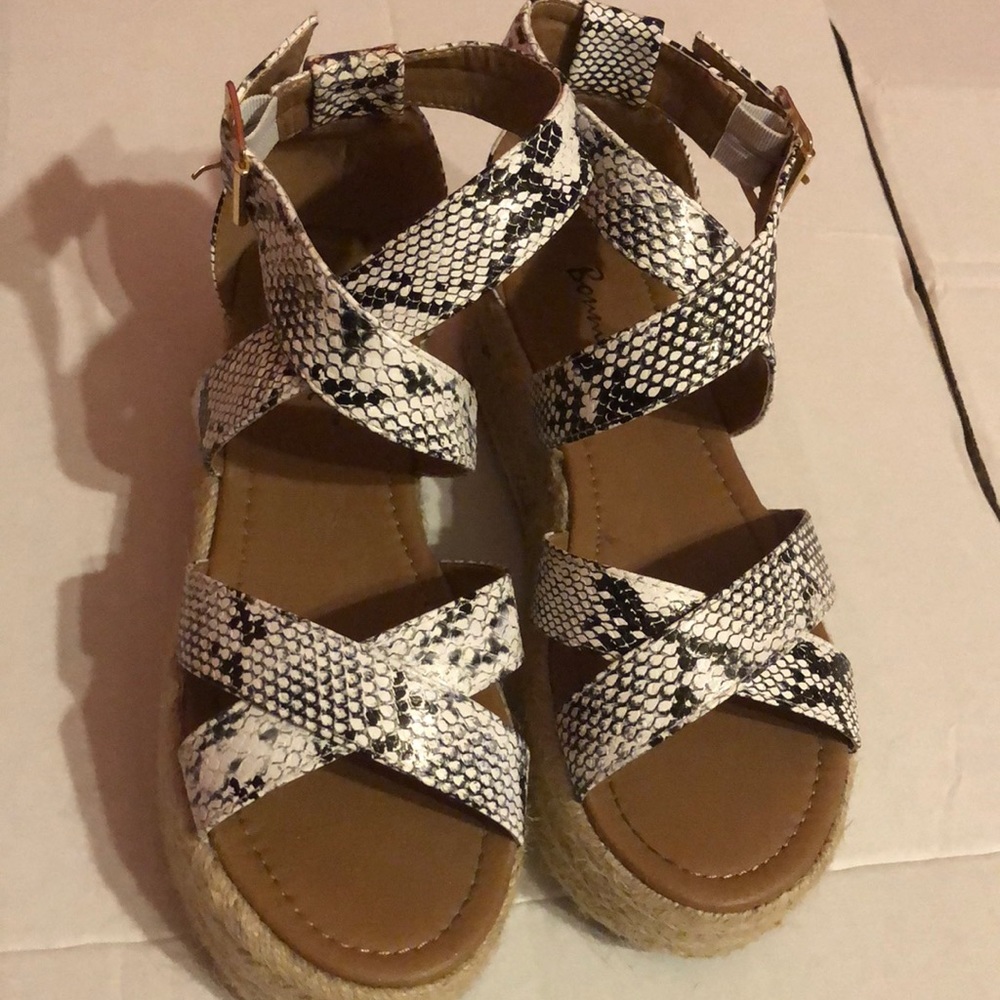 BONNIBEL Platform Snake Skin Sandels